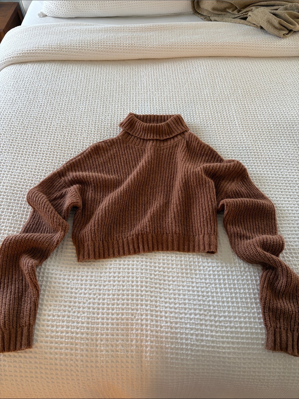 Full Tilt Cropped Turtleneck Sweater - Chestnut Brown
